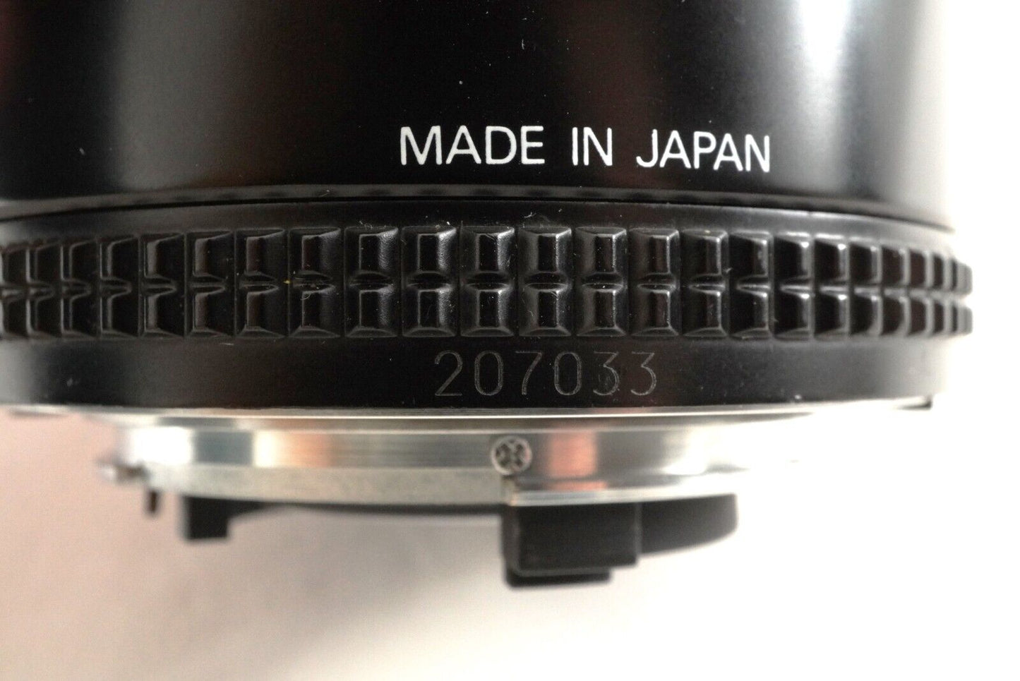 Nikon AF NIKKOR 35mm F2 AF Wide Angle Lens from Japan #1327