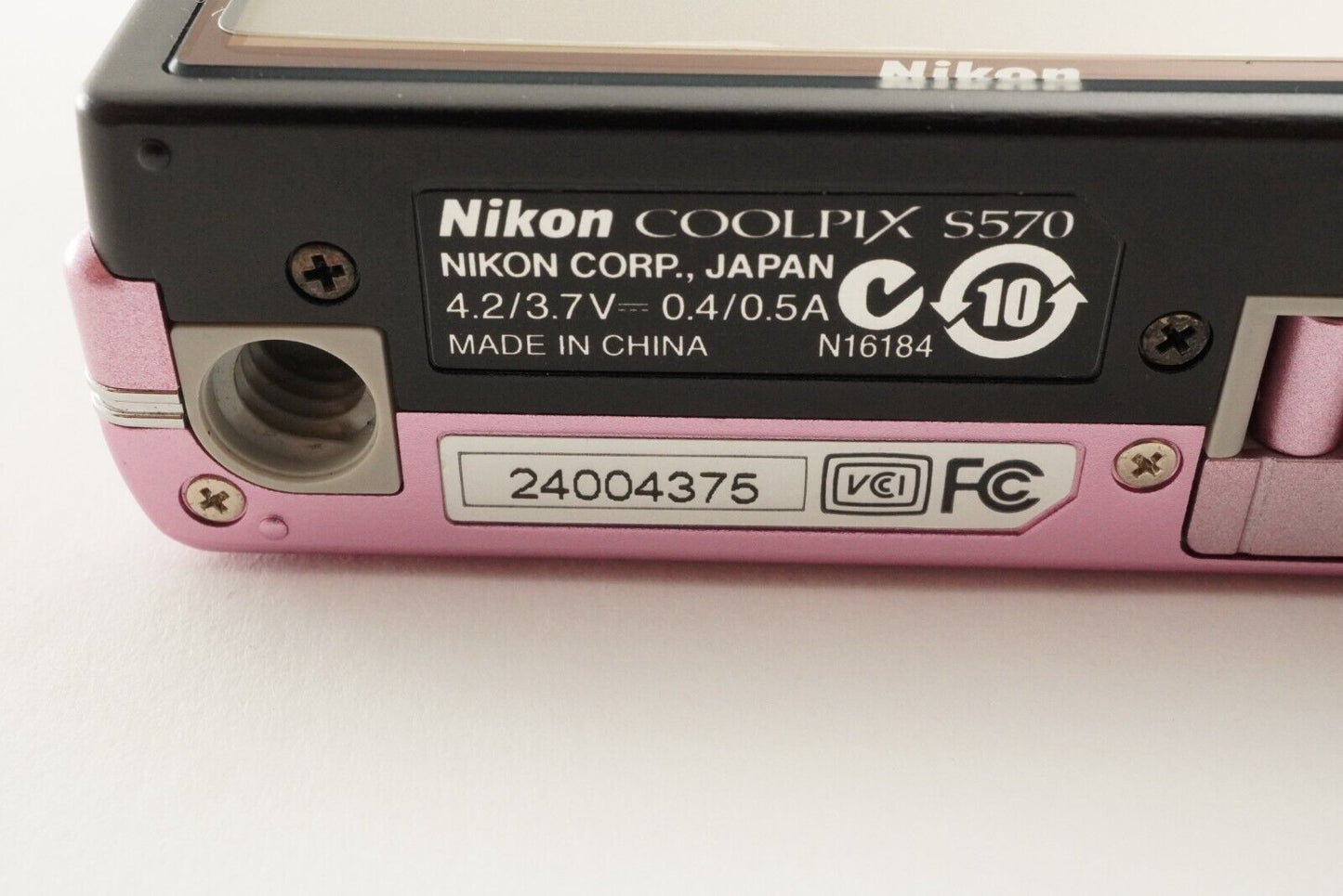 Nikon COOLPIX S570 Pink With 4GB SDHC Card Compact Digital Camer from Japan#1626