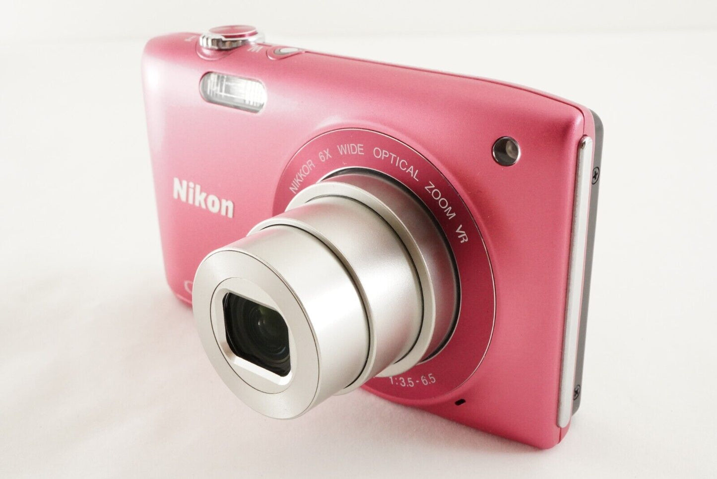 NIkon COOLPIX S3300 Pink With 4GB SDHC Card Digital Camera from Japan #9718