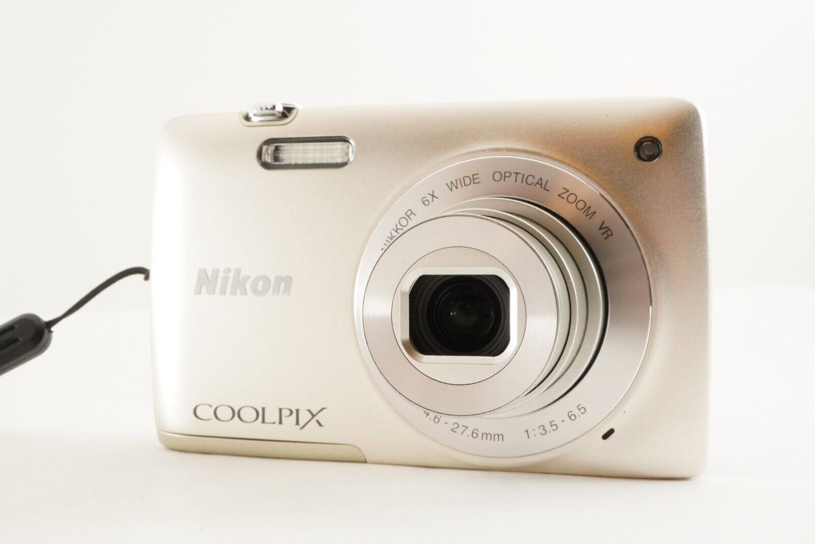 Nikon COOLPIX S4400 Silver In Box &4GB SDHC Card Digital Camera