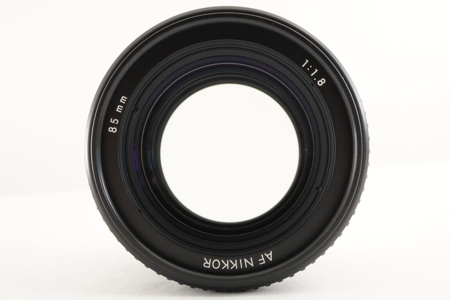 Nikon AF NIKKOR 85mm F1.8 AF Portrait Lens from Japan #1083