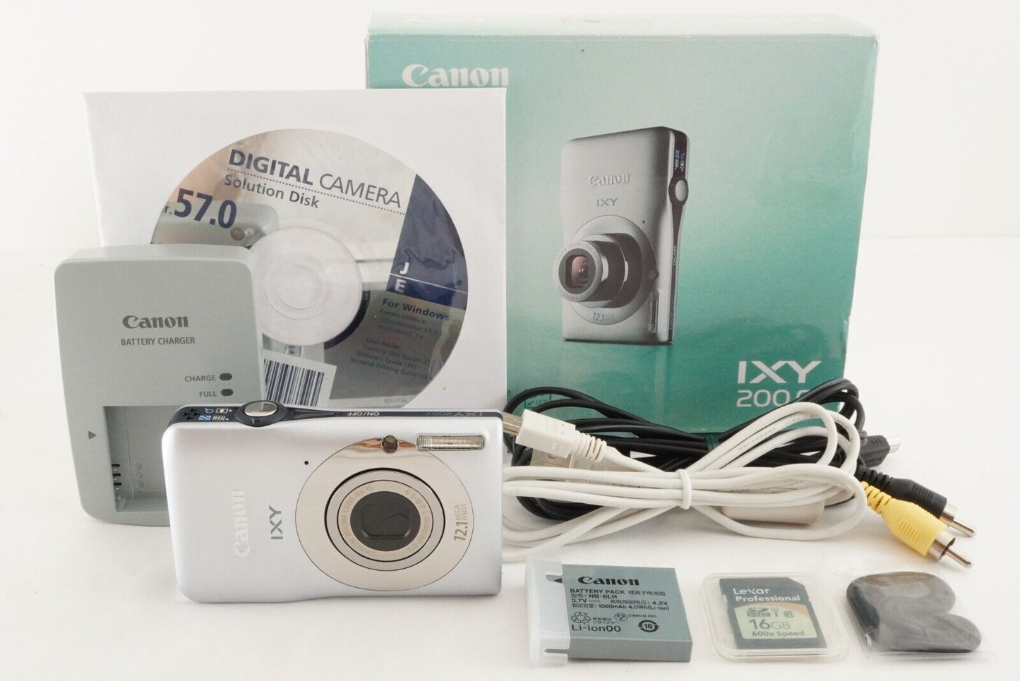 Canon IXY 200F Silver In Box With 16GB SDHC Card Digital Camera from Japan #9387