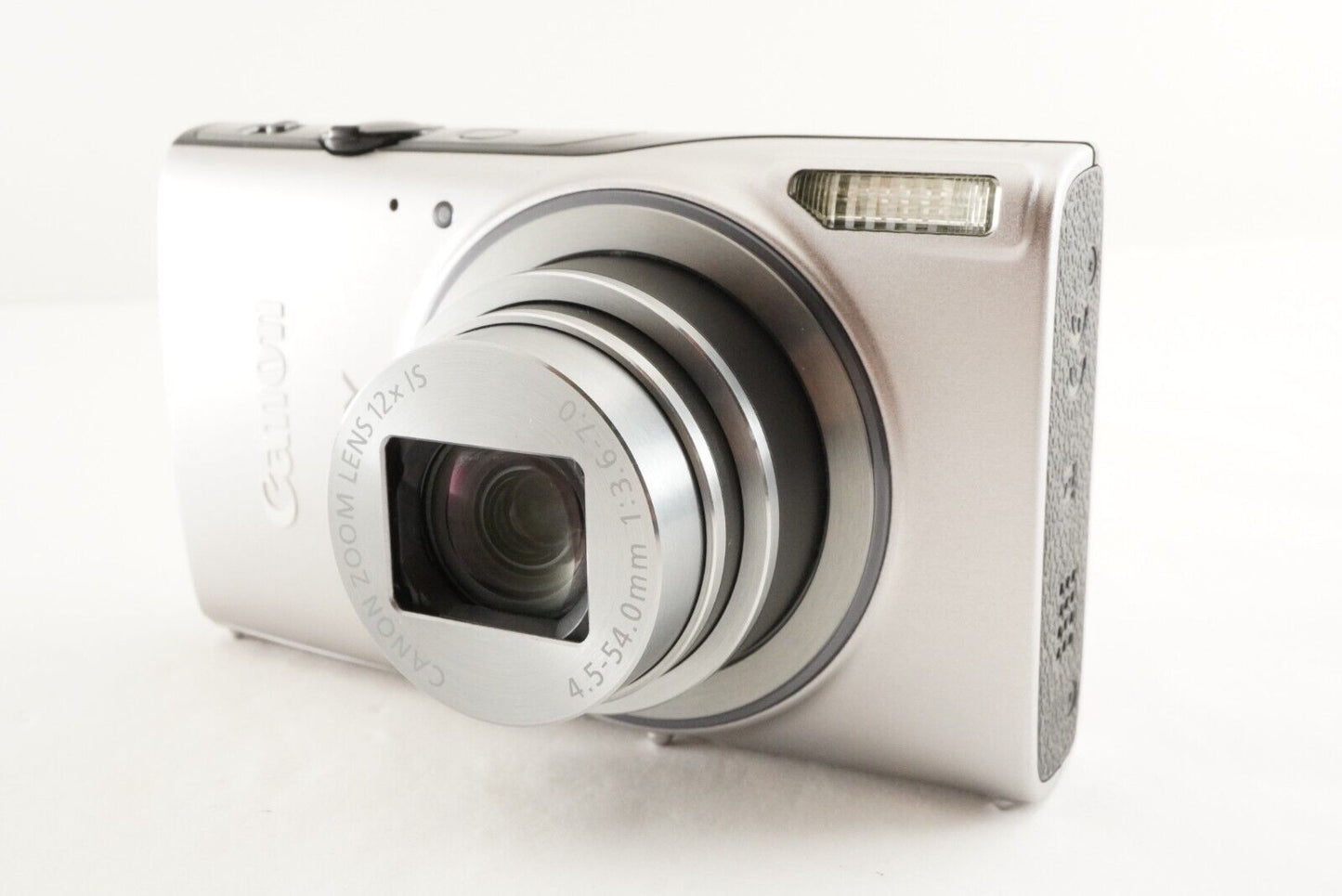 Canon IXY 640 Silver With 4GB SDHC Card Compact Digital Camera from Japan #0842