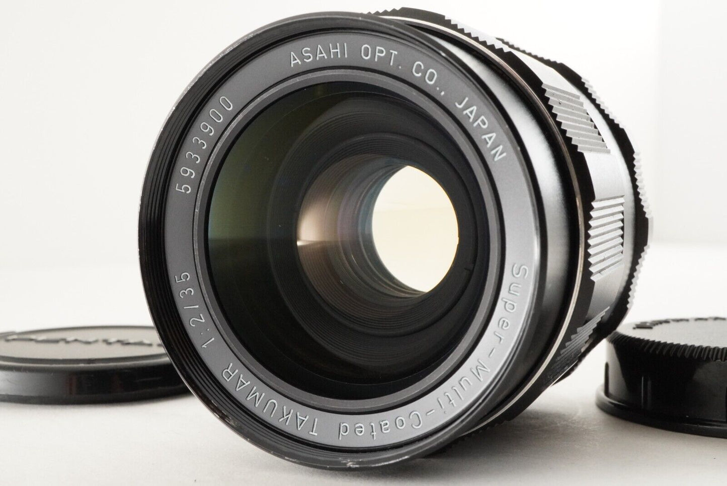 Pentax Super-Multi-Coated TAKUMAR 35mm F2 MF Wide Angle Lens from