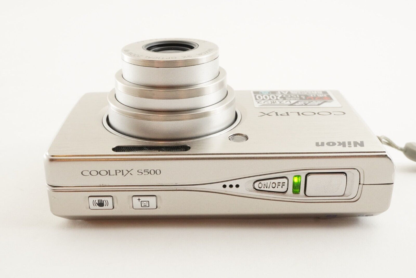 Nikon COOLPIX S500 Silver With 2GB SDHC Card Digital Camera from Japan #1074