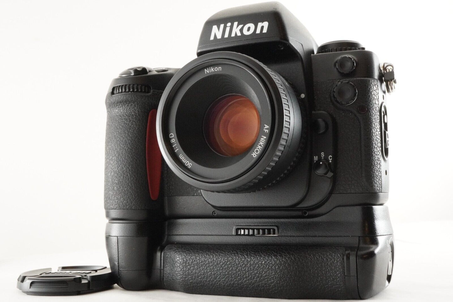 [Read] Nikon F100 + MB-15 + AF NIKKOR 50mm F1.8D Film Camera from Japan #0969