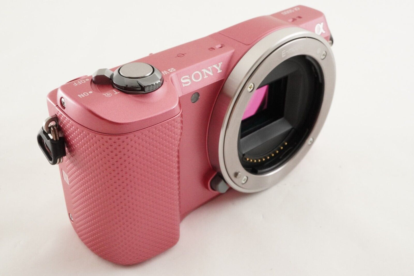 [S/C: 2,700] SONY Alpha a5000 ILCE-5000 Pink + E PZ 16-50mm from Japan #9770