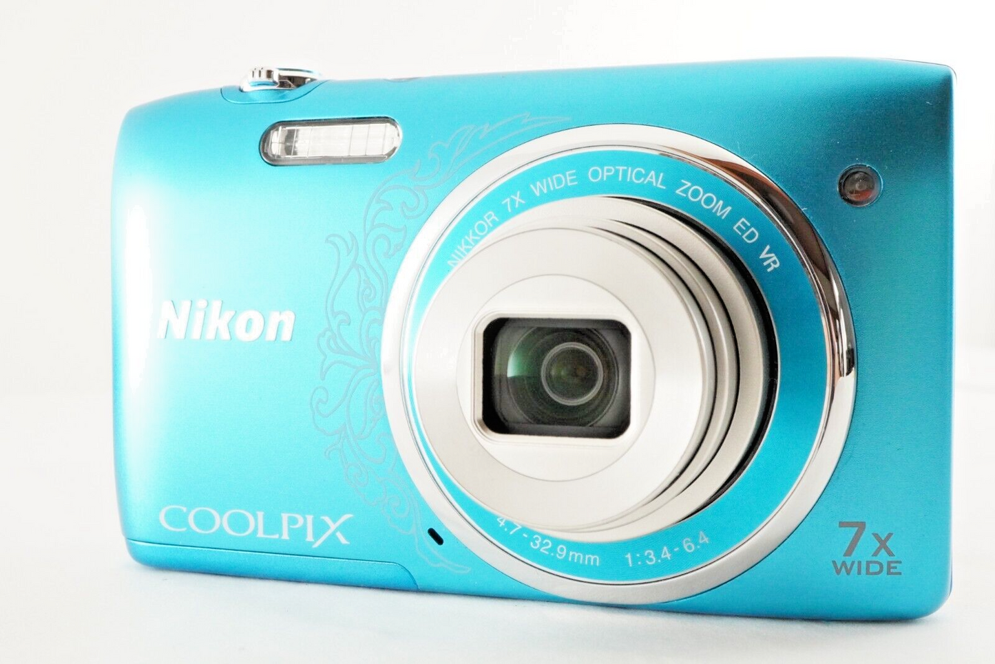 Nikon COOLPIX S3500 Blue In Box & 4GB SDHC Card Digital Camera from Japan #9208