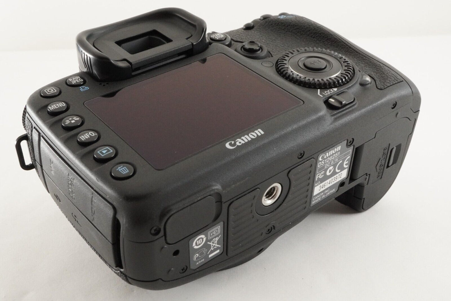 [S/C 3,800] CANON EOS 7D DSLR Camera from Japan #8947