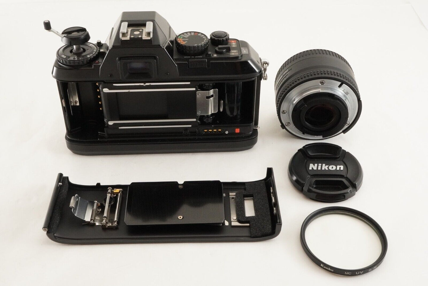 Nikon F-501 + AF NIKKOR 50mm F1.8 D SLR 35mm Film Camera from Japan #0062