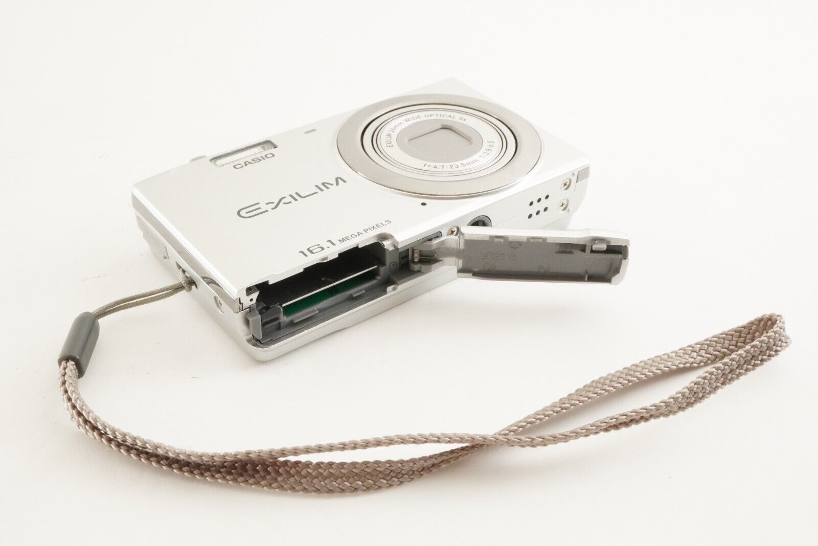 CASIO EXILIM EX-ZS6 Silver In Box With 4GB SDHC Card Digital
