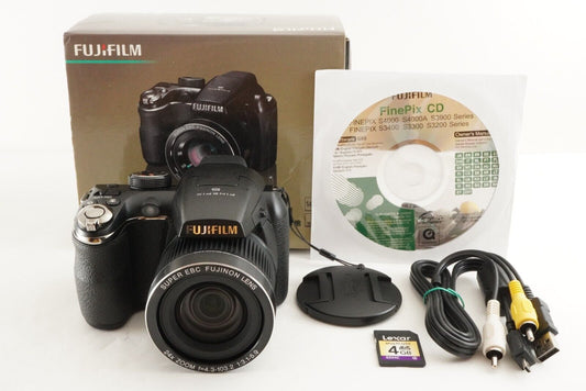 FUJIFILM FINEPIX S3200 Black In Box & 4GB SDHC Card from Japan #1415