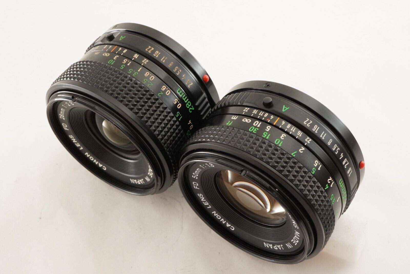 Canon AE-1 PROGRAM Black + NEW FD 50mm F1.8 + NEW FD 28mm F2 Canon AE-1 PROGRAM Black + NEW FD 50mm F1.8 + NEW FD 28mm F2