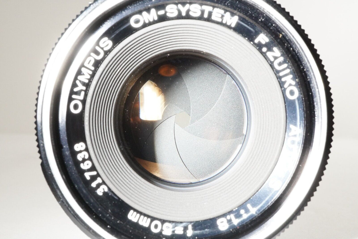 OLYMPUS OM-2N + OM-SYSTEM F.ZUIKO AUTO-S 50mm F1.8 Film Camera from Japan #8505