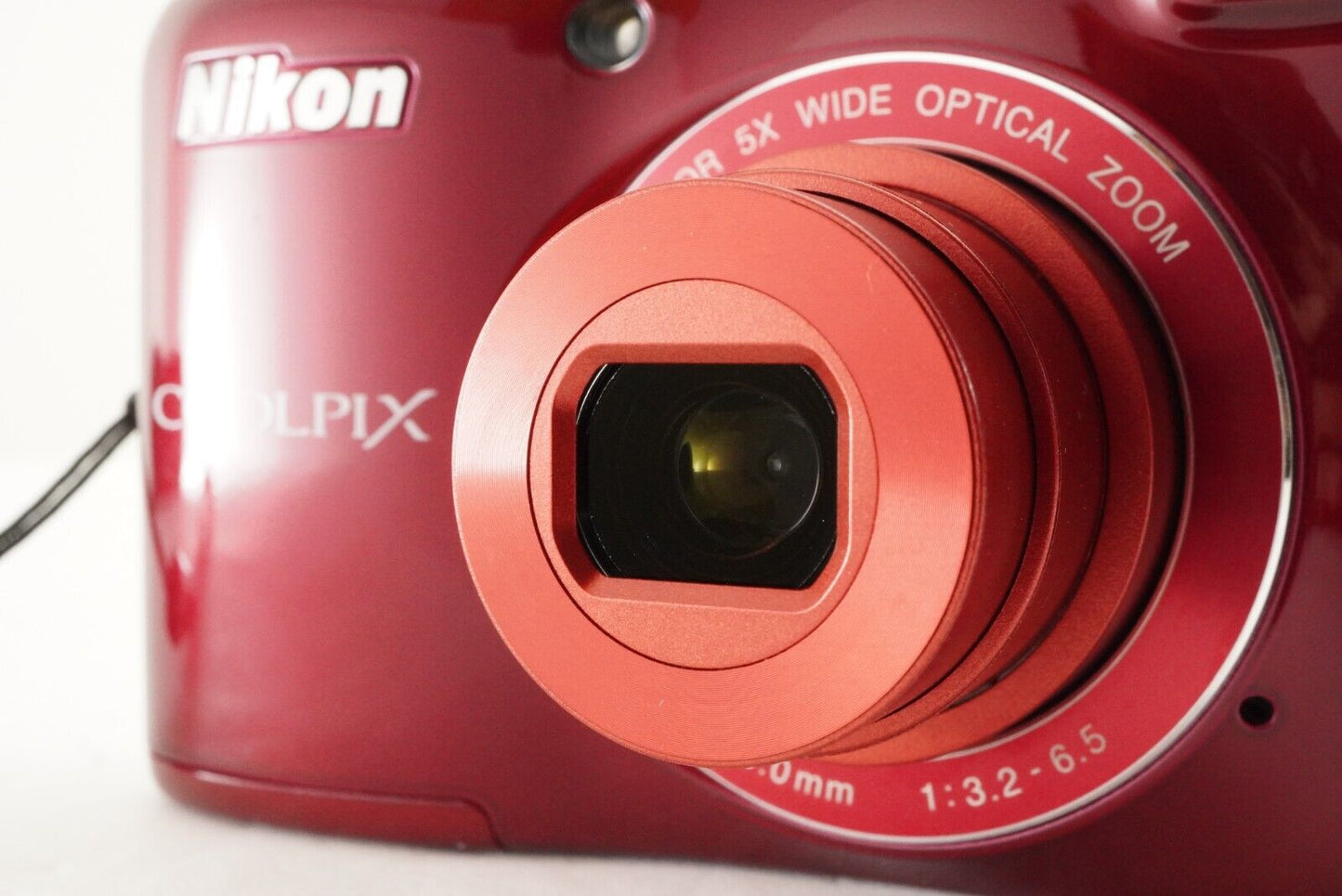 Nikon COOLPIX L32 Red In Box With 2GB SD Card Digital Camera from Japan #1464