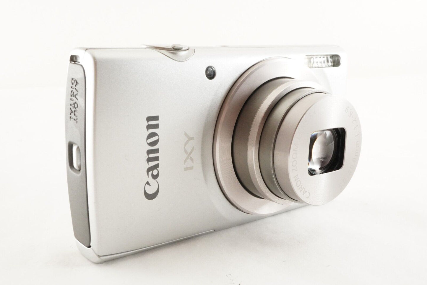 Canon IXY 200 Silver With 4GB SDHC Card Compact Digital Camera from Japan #0840