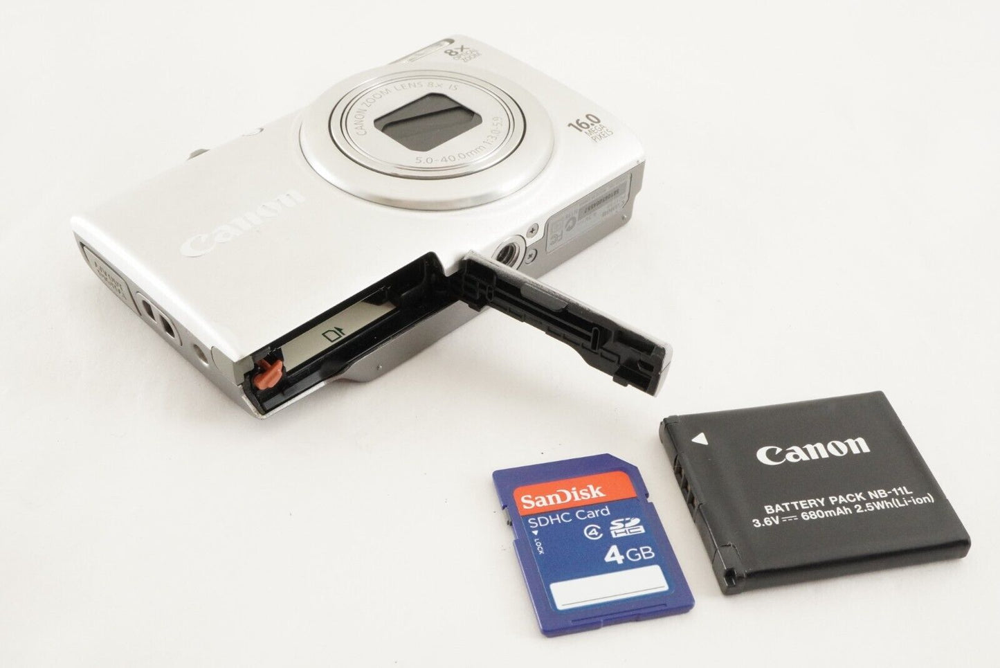 Canon PowerShot A4000 IS Silver & 4GB SDHC Card Digital Camera from Japan #9672