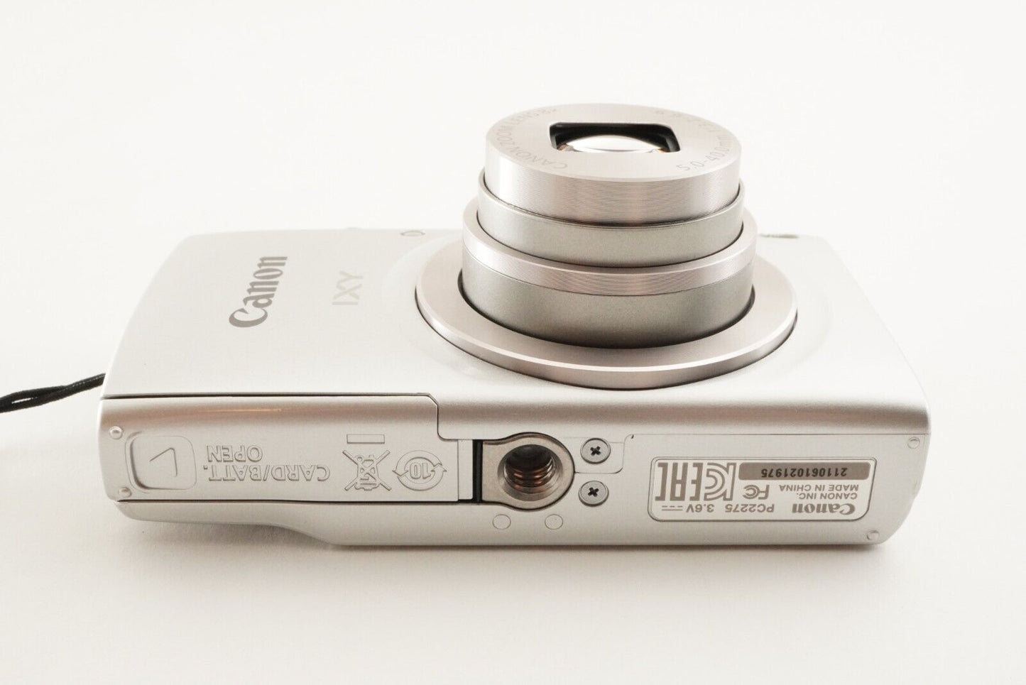 Canon IXY 180 Silver With 4GB SDHC Card from Japan #1616