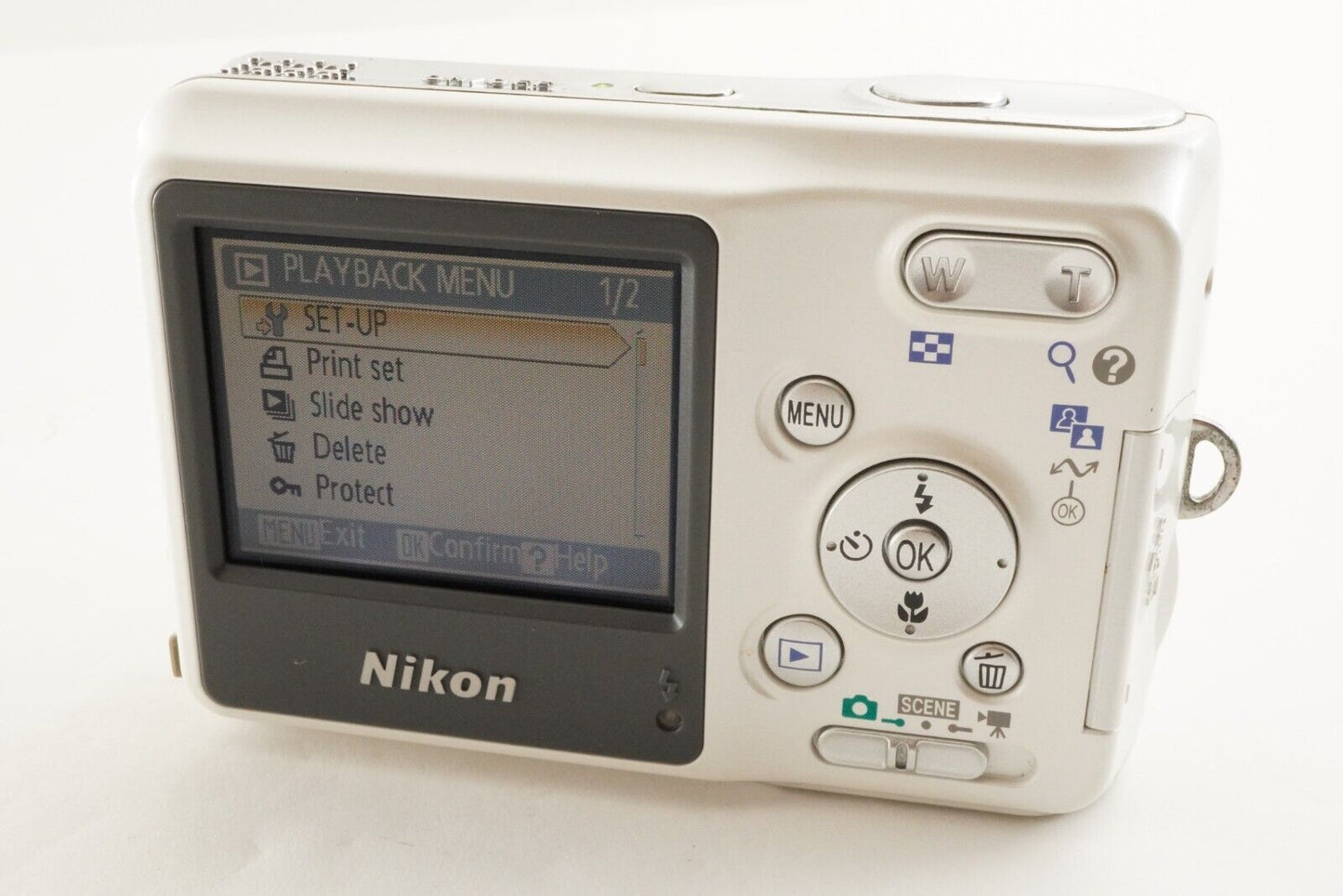 Nikon COOLPIX L2 White With 2GB SD Card Compact Digital Camera from Japan #1299