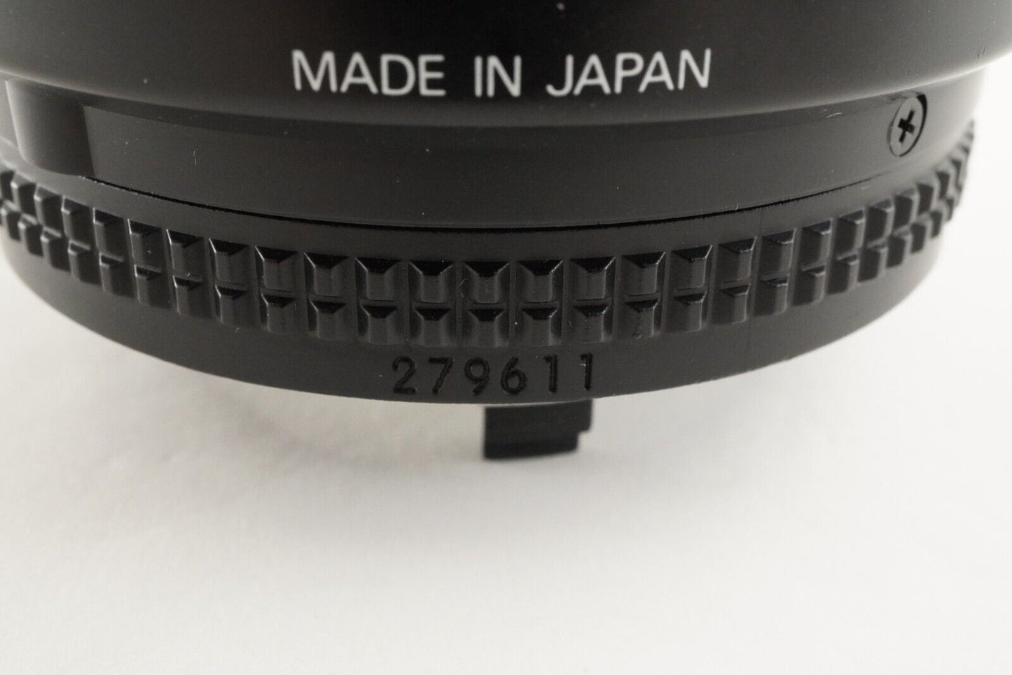 Nikon AF NIKKOR 85mm F1.8 AF Portrait Lens from Japan #1083