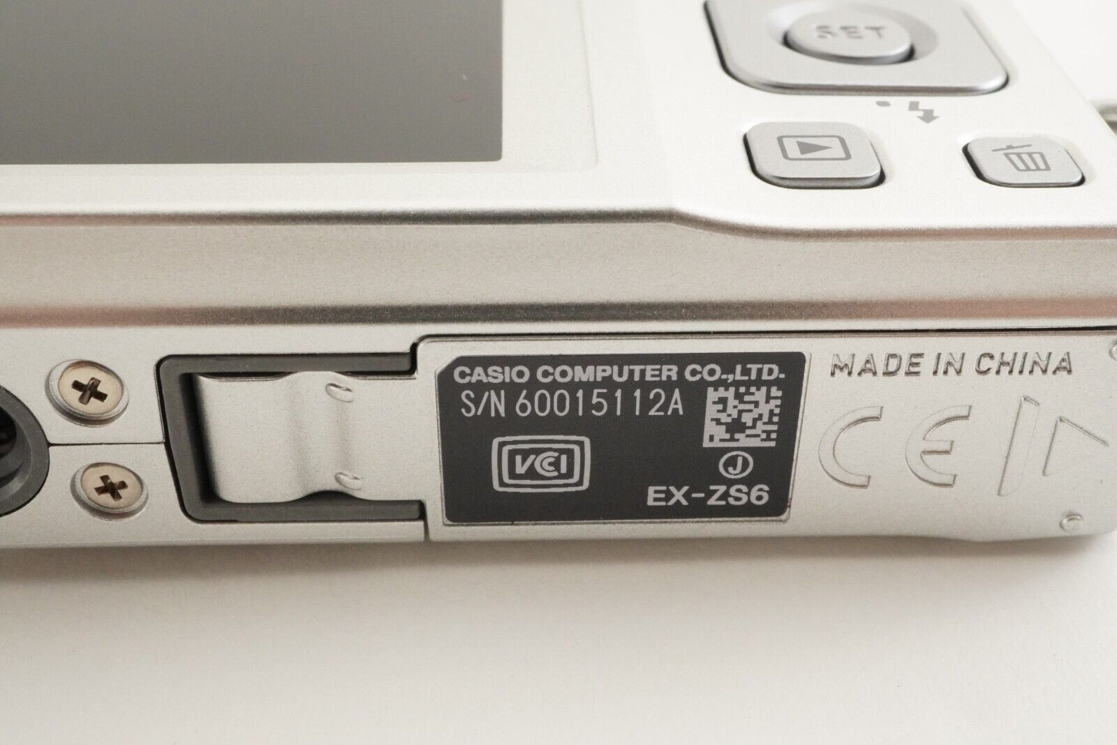 CASIO EXILIM EX-ZS6 シルバー カシオ EXILIM EX-ZS6 価格比較 - 価格.com