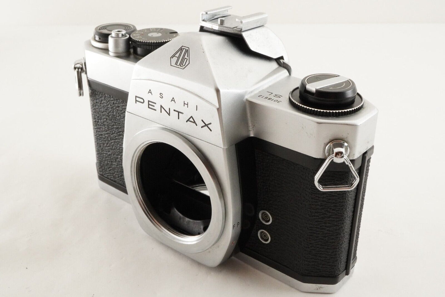 PENTAX SL + Super-Takumar 55mm F1.8 SLR 35mm Film Camera from Japan #9676