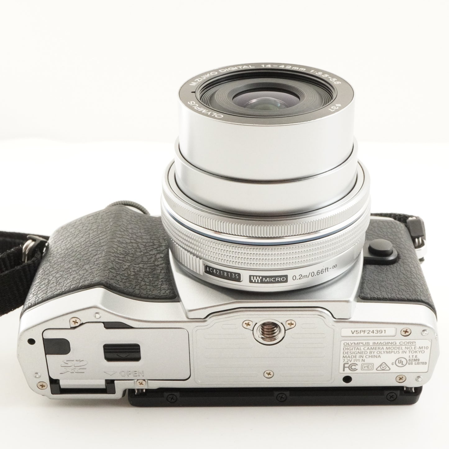 [1,937 Shots] OLYMPUS OM-D E-M10 Silver +14-42 +40-150 +4GB SD from Japan #11201