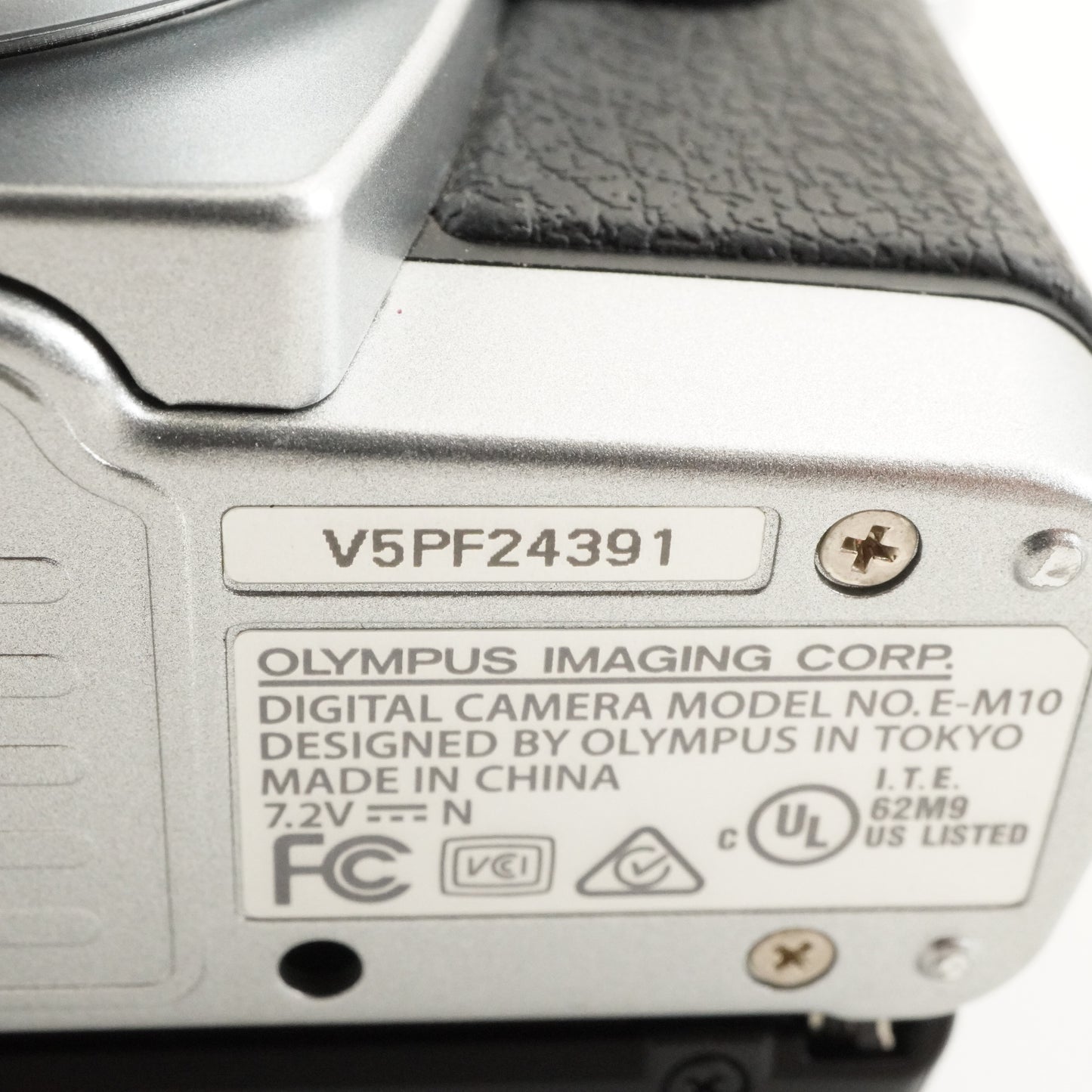 [1,937 Shots] OLYMPUS OM-D E-M10 Silver +14-42 +40-150 +4GB SD from Japan #11201