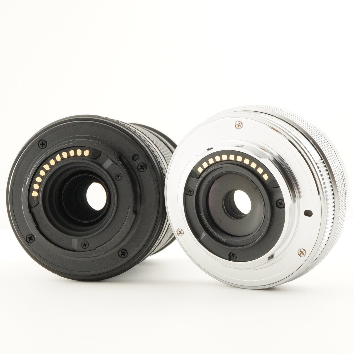 [1,937 Shots] OLYMPUS OM-D E-M10 Silver +14-42 +40-150 +4GB SD from Japan #11201