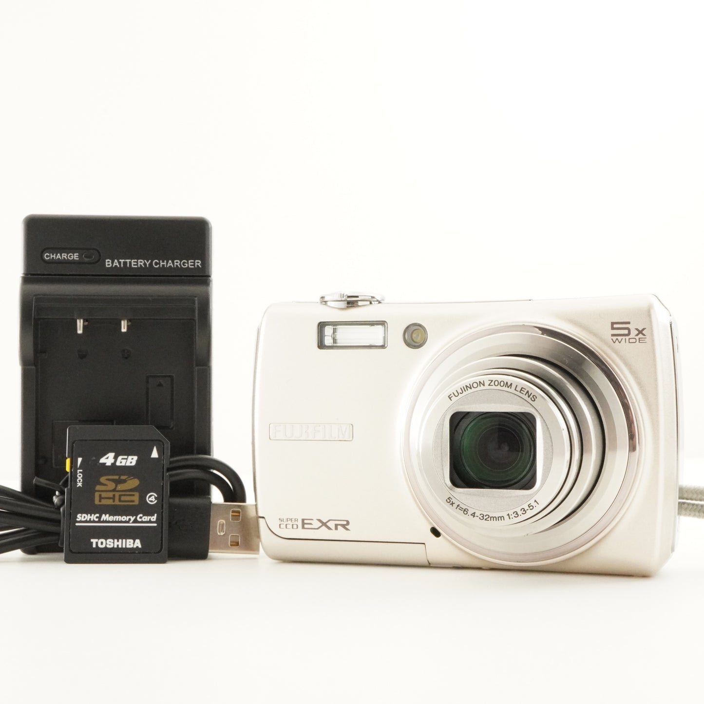 FUJIFILM FinePix F200 EXR Silver + 4GB SDHC Card from Japan #11214