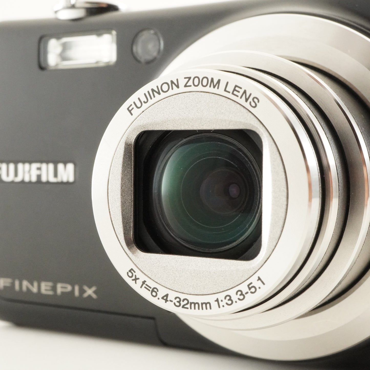 FUJIFILM FinePix F100fd Black + 4GB SDHC Card Digital Camera from Japan #11281
