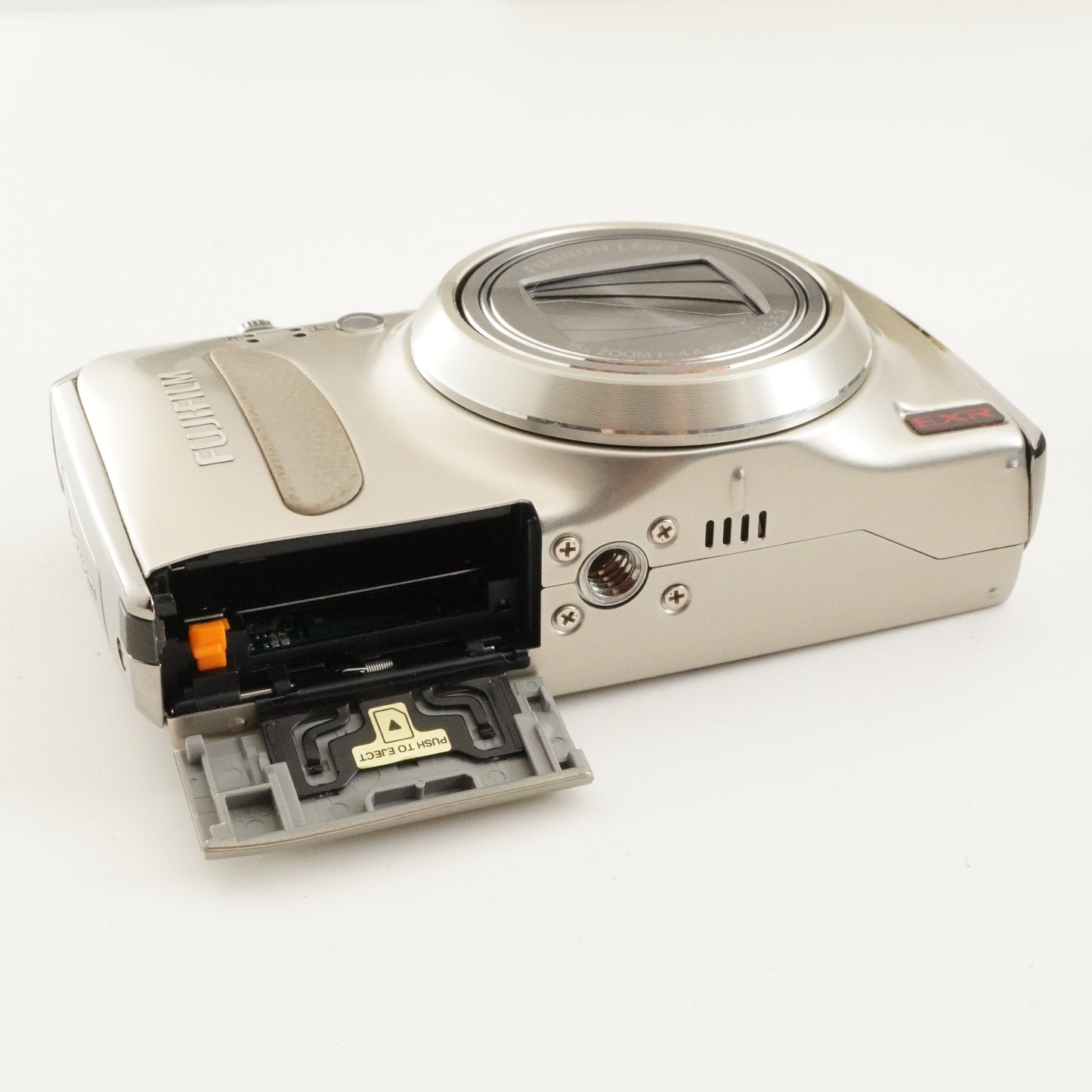 FUJIFILM FINEPIX F600 EXR Silver In Box & 4GB SDHC Card from Japan #11289