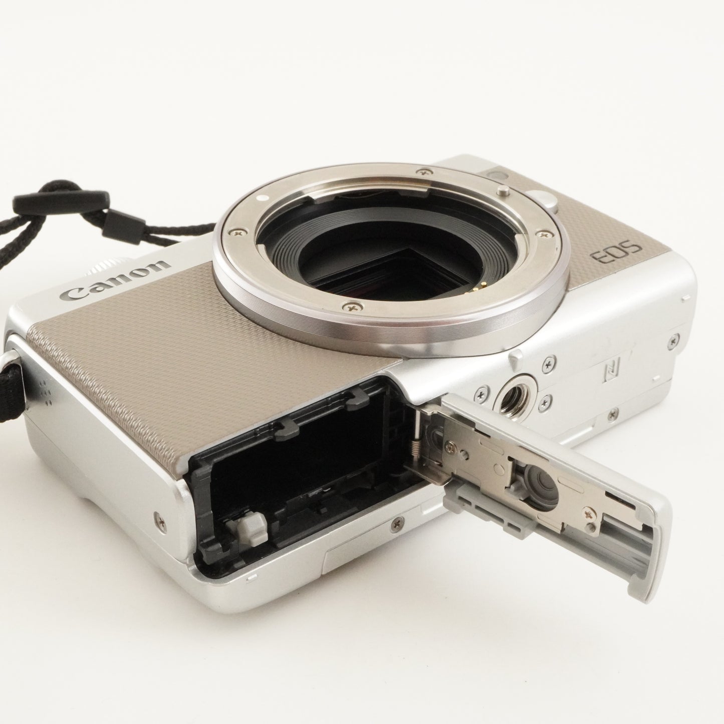 Canon EOS M100 Silver + 15-45 + 55-200 + EF-EOS M + 4GB SDHC from Japan #11295