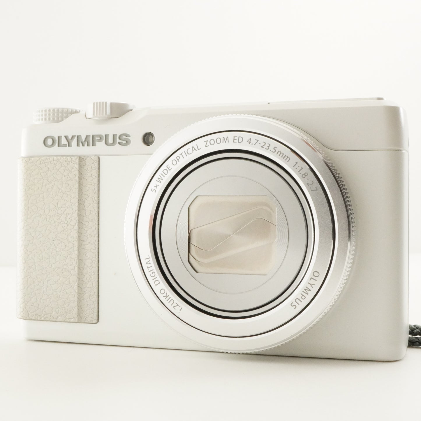 OLYMPUS STYLUS XZ-10 White + 4GB SDHC Card Digital Camera from Japan #11301