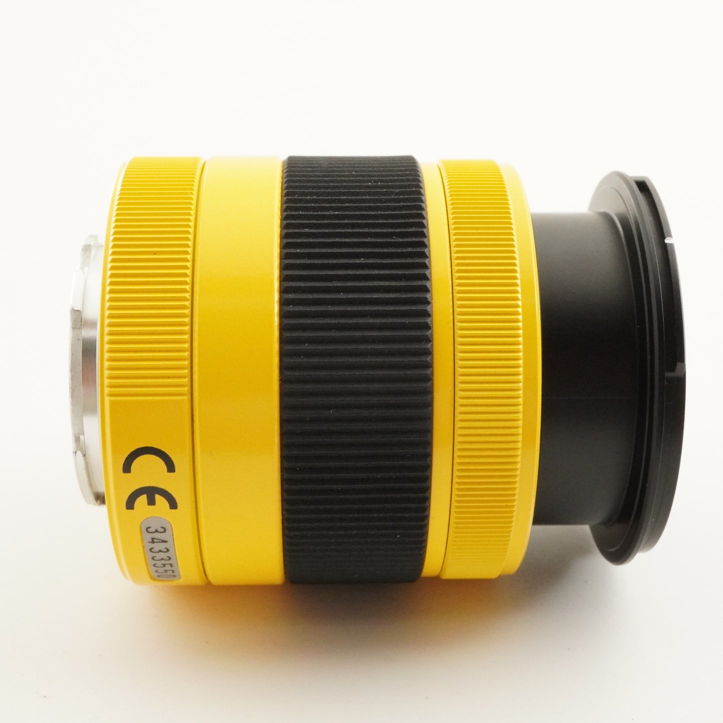 [2,068 Shots] PENTAX Q7 + 02 smc 5-15mm Yellow + 4GB SDHC Card from Japan #11345