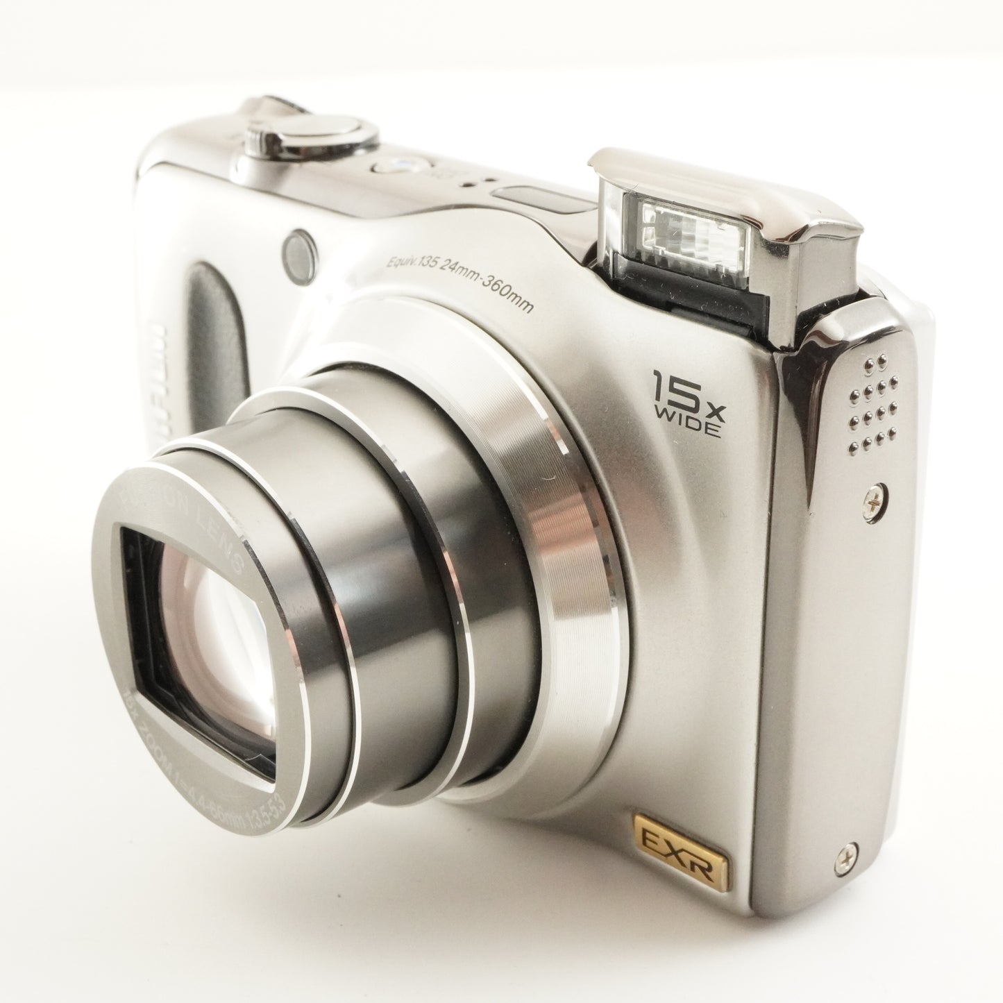FUJIFILM FinePix F300 EXR Silver + 4GB SDHC Card from Japan #11396