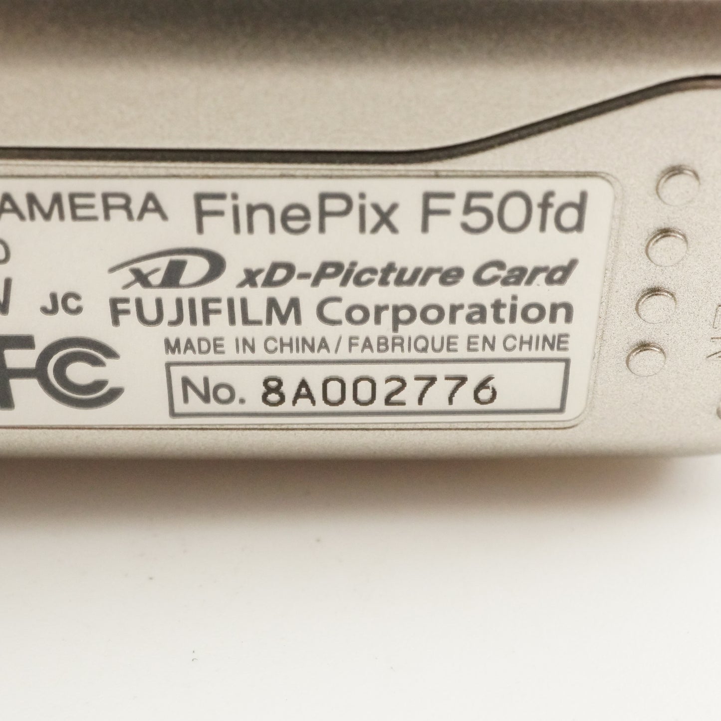 FUJIFILM FINEPIX F50fd Silver + 4GB SDHC Card Digital Camera from Japan #11687