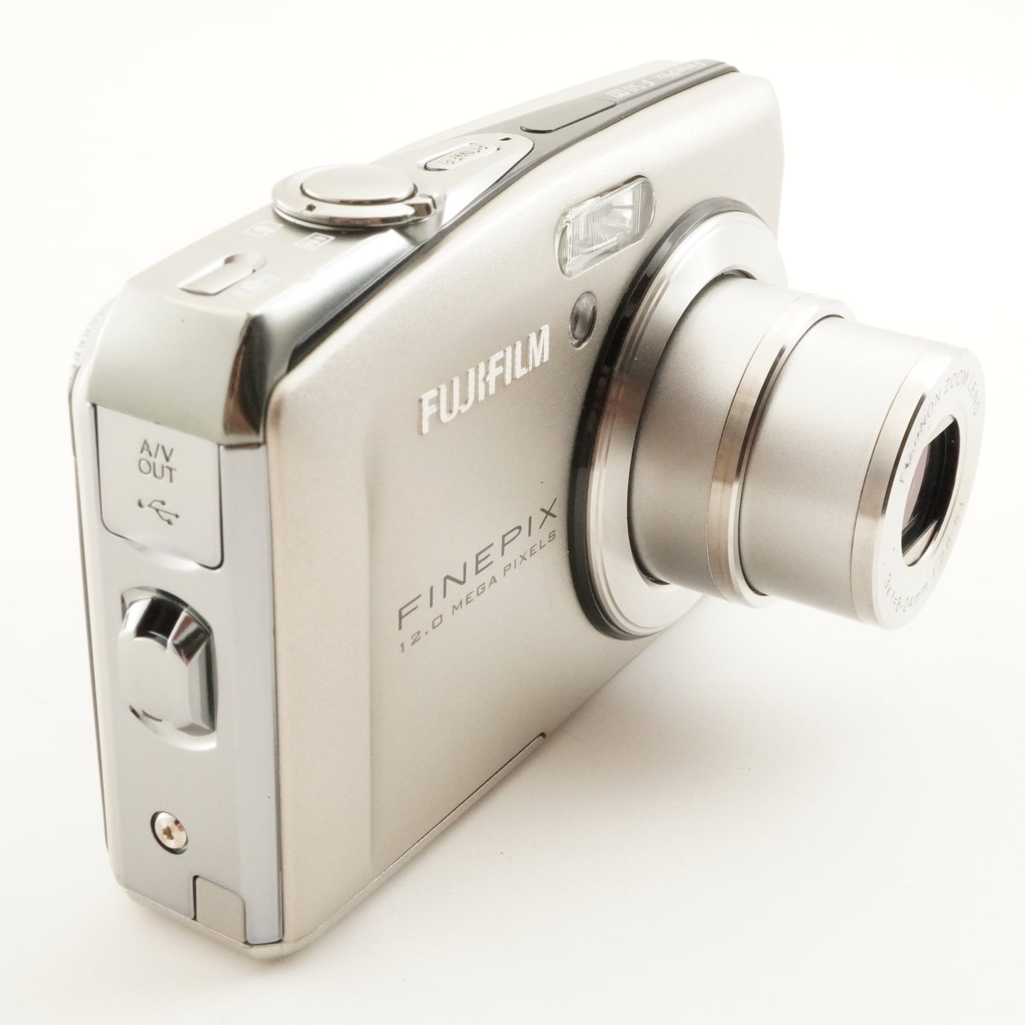 FUJIFILM FINEPIX F50fd Silver + 4GB SDHC Card Digital Camera from Japan #11687