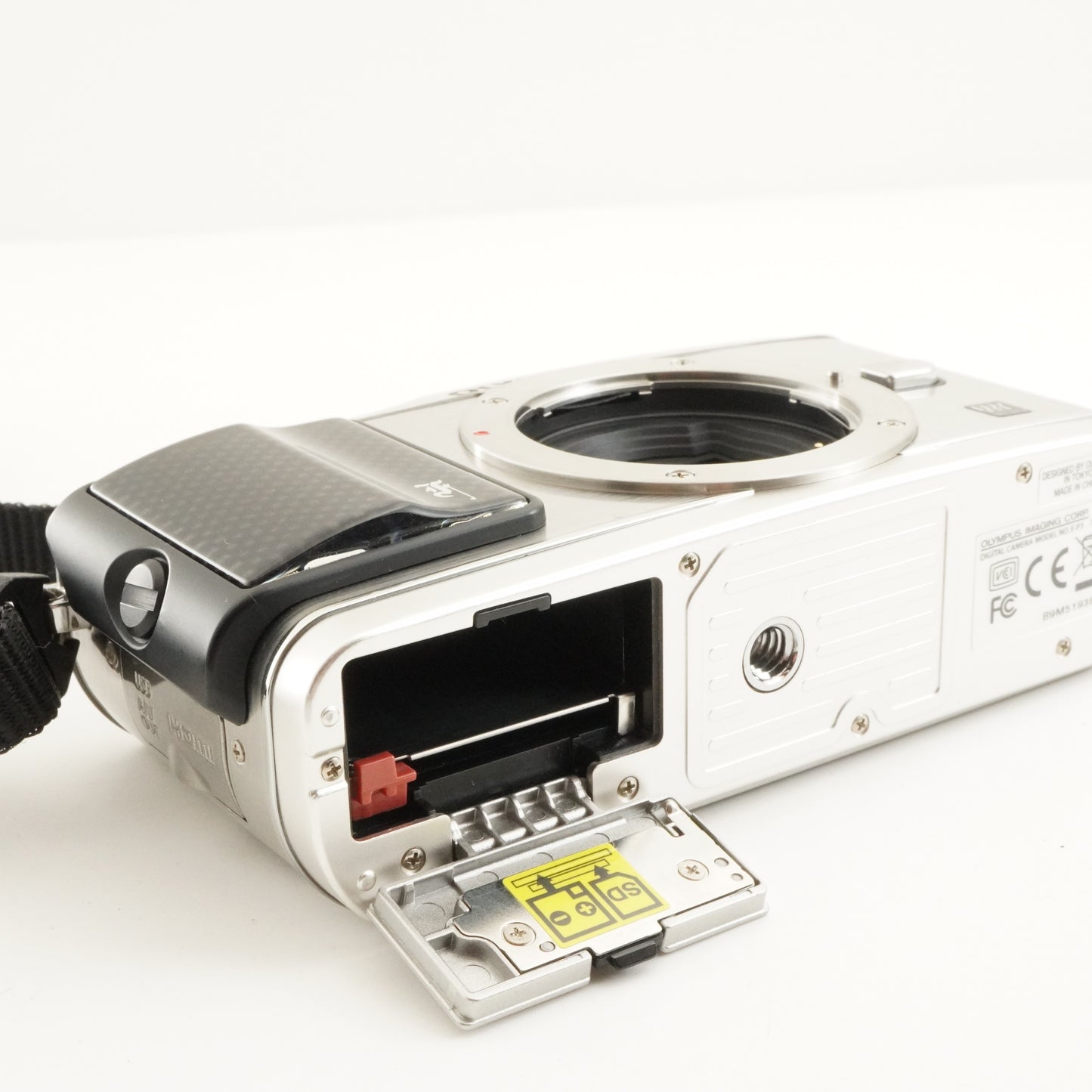 [2,537 Shots] OLYMPUS PEN E-P3 Silver +14-42 +40-150 +4GB SDHC from Japan #11705