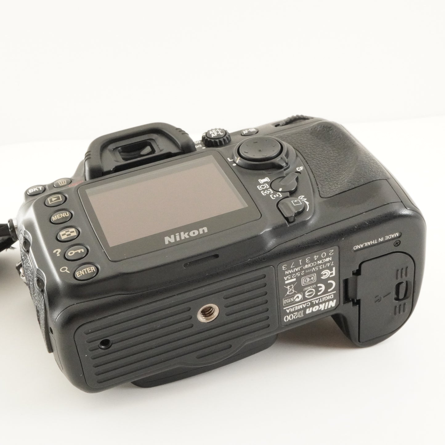 8,761 Shots / Nikon D200 In Box + MB-D200 + AF-S 18-70mm from Japan #11902