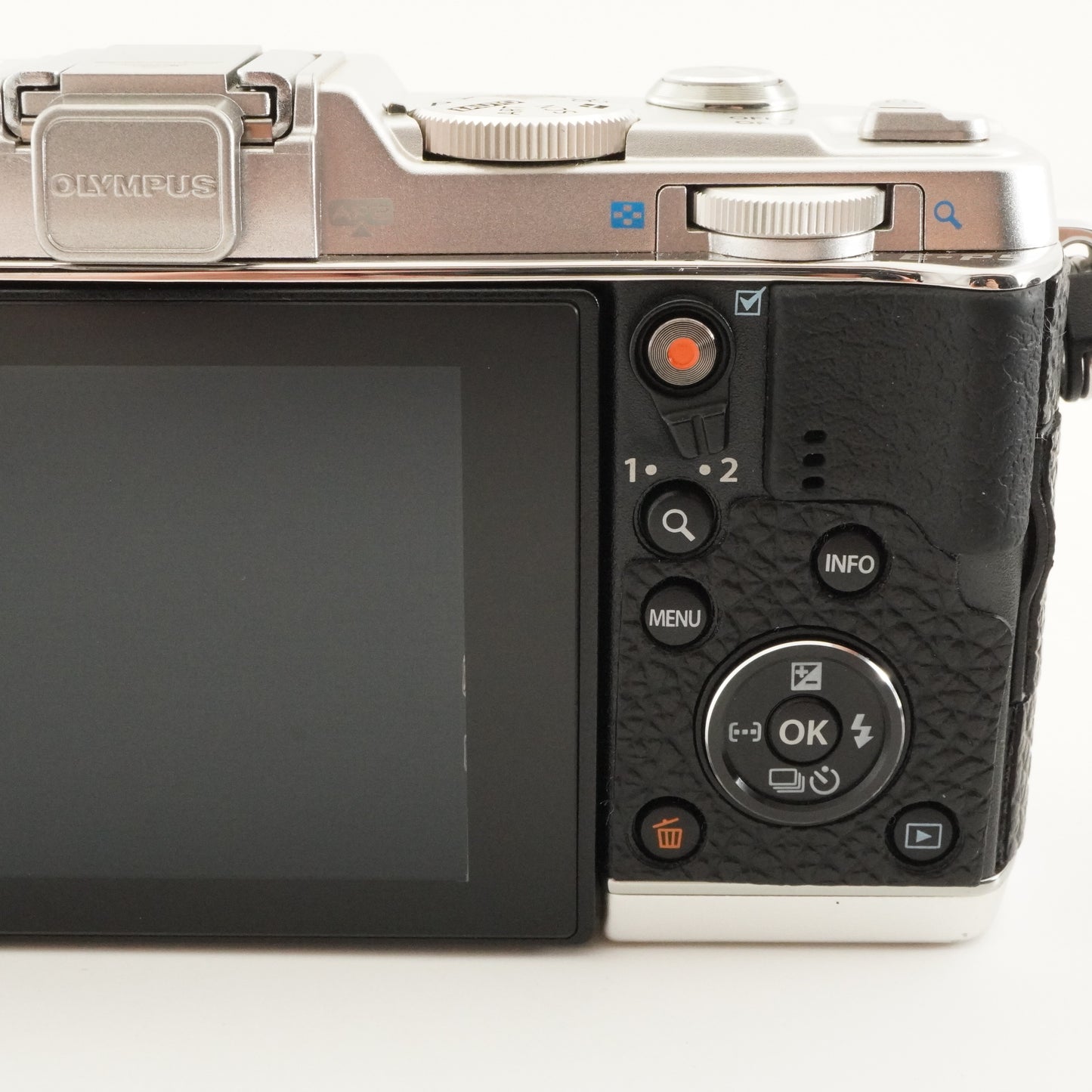 2,696 Shot / OLYMPUS PEN E-P5 Silver +14-42mm II R +8GB SDCard from Japan #12432