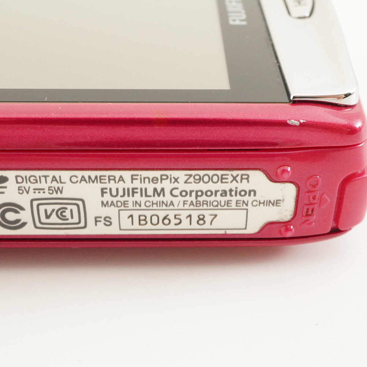 Fujifilm FinePix Z900 EXR Pink In Box & 4GB SDHC Card from Japan #12433