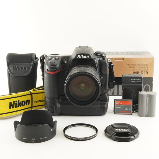 4,131 Shots / Nikon D300 & MB-D10 & AF-S 18-70mm & 4GB CF Card from Japan #12475