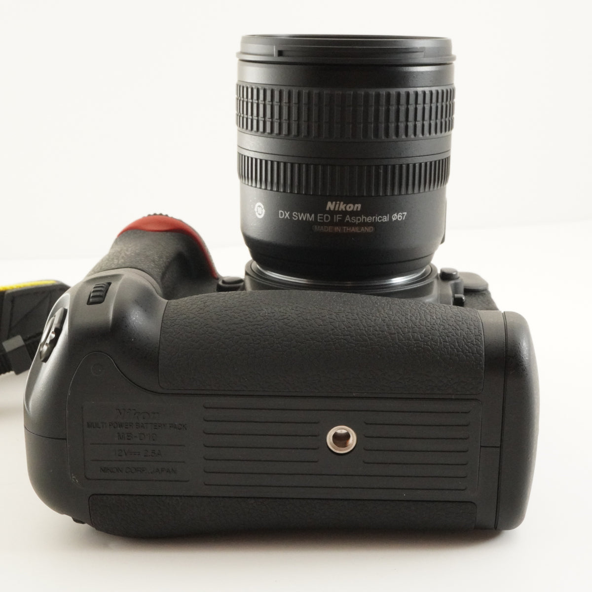 4,131 Shots / Nikon D300 & MB-D10 & AF-S 18-70mm & 4GB CF Card from Japan #12475