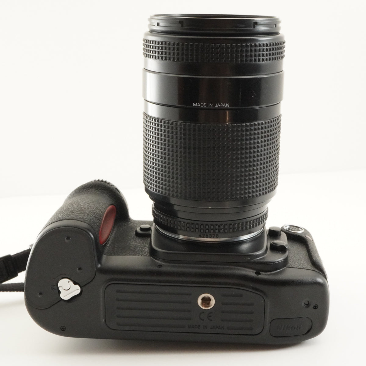 Nikon F100 +  AF NIKKOR 35-135mm 3.5-4.5 SLR 35mm Film Camera from Japan #12616