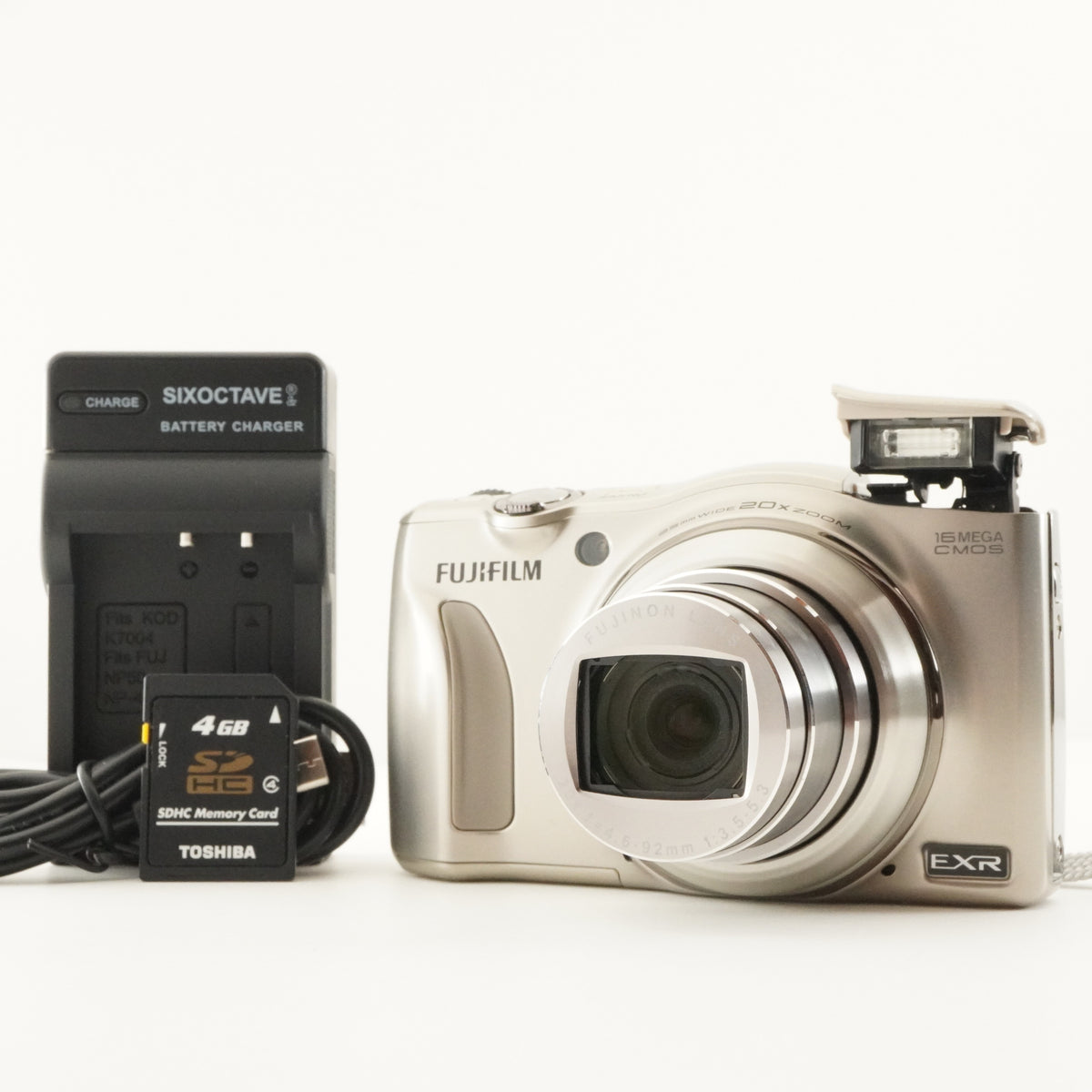 FUJIFILM FINEPIX F770 EXR Gold & 4GB SDHC Card Digital Camera from Japan #12626