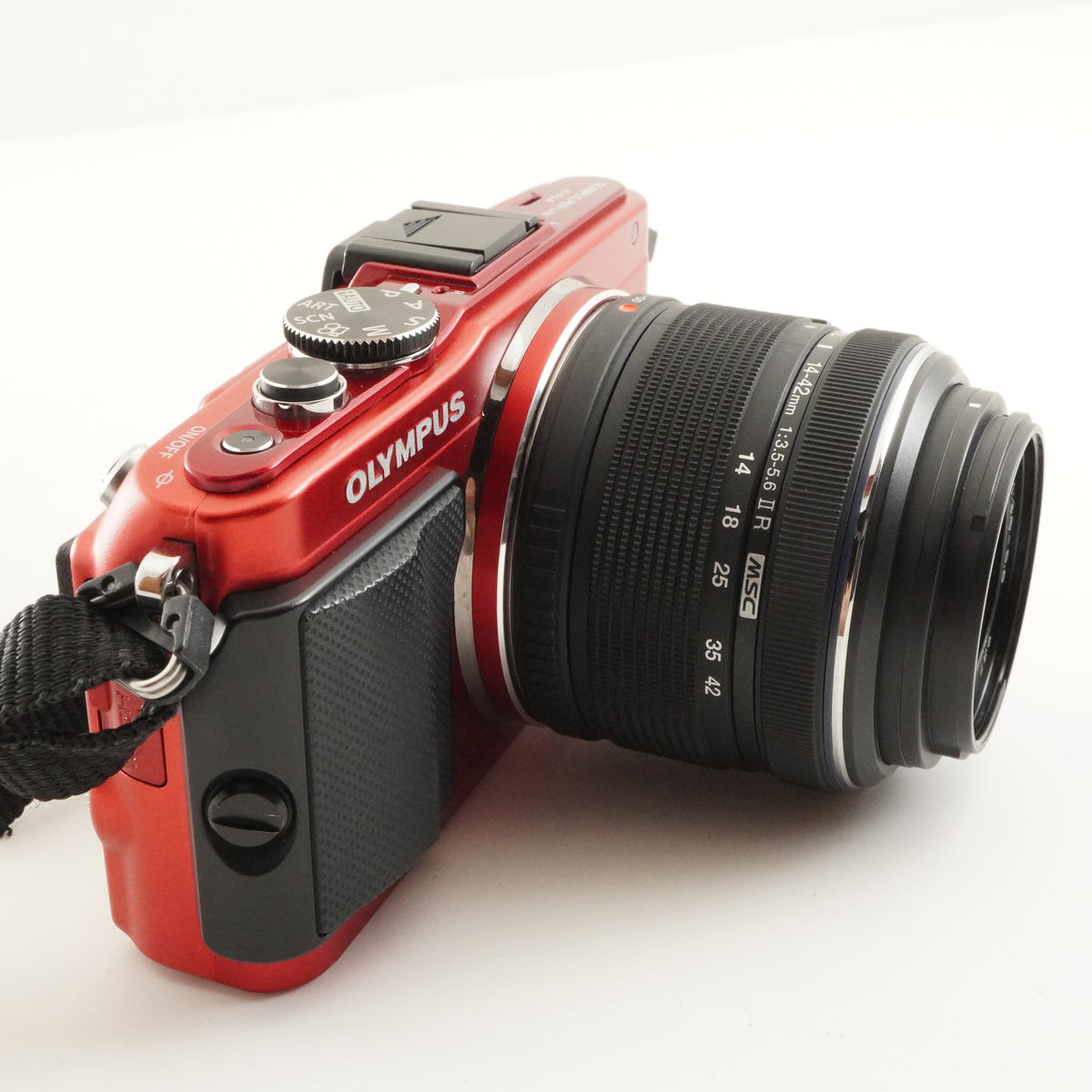 4,595 Shots/ OLYMPUS PEN E-PL6 Red 14-42mm II R + 4GB SDCard from Japan #12728