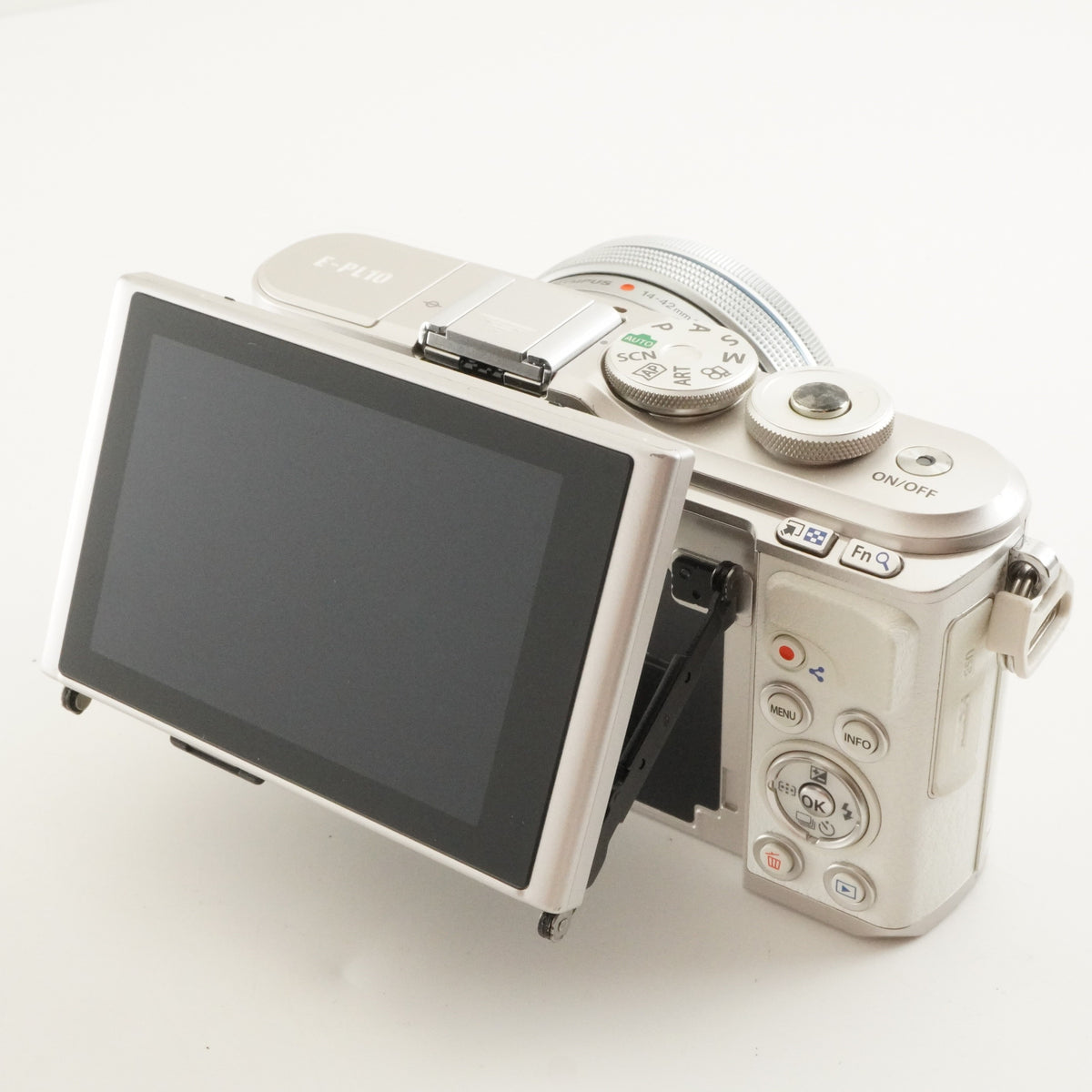4,679 Shots/ OLYMPUS PEN E-PL10 White 14-42mm EZ + 16GB SDCard from Japan #12750