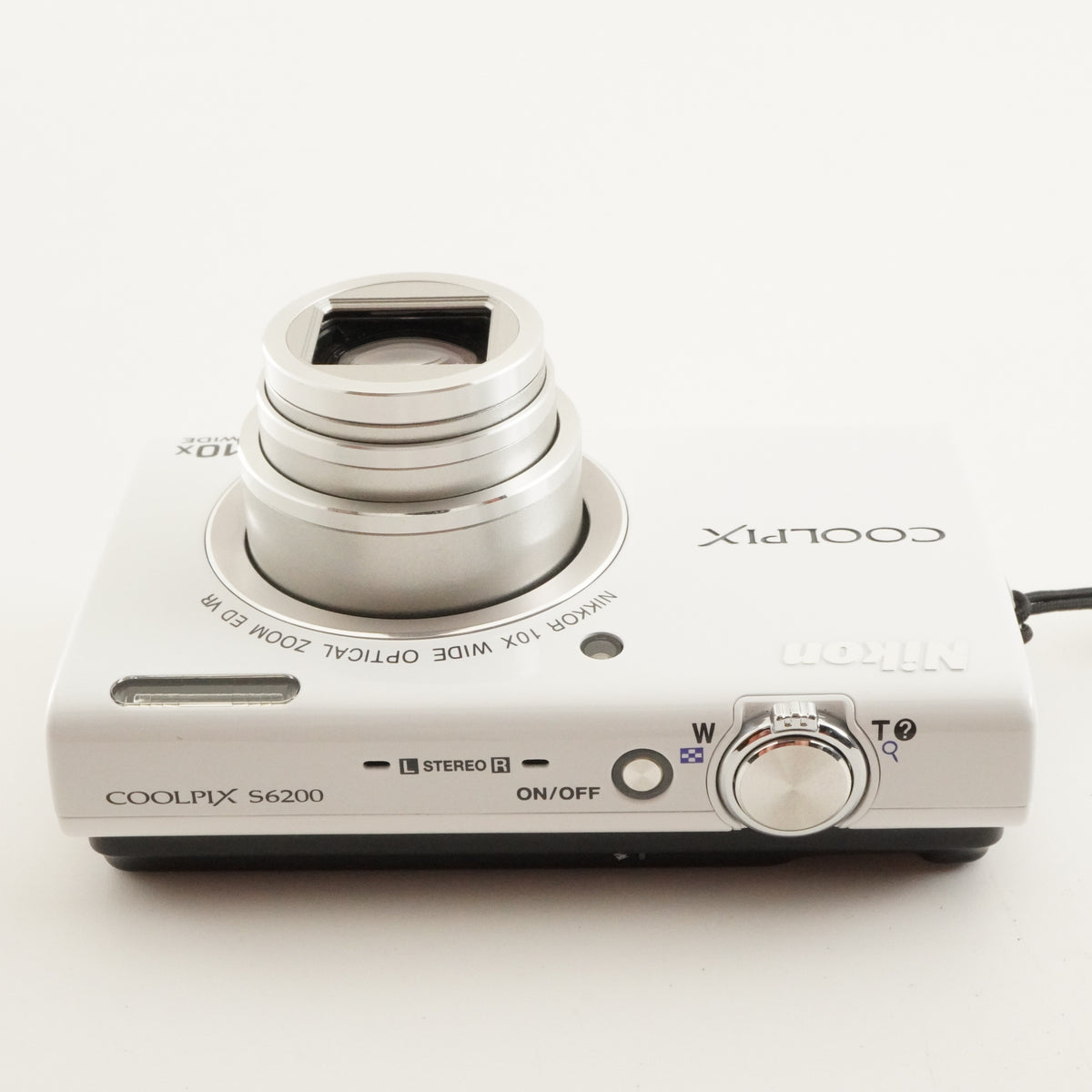 Nikon COOLPIX S6200 White + 4GB SDHC Card Digital Camera from Japan #12920