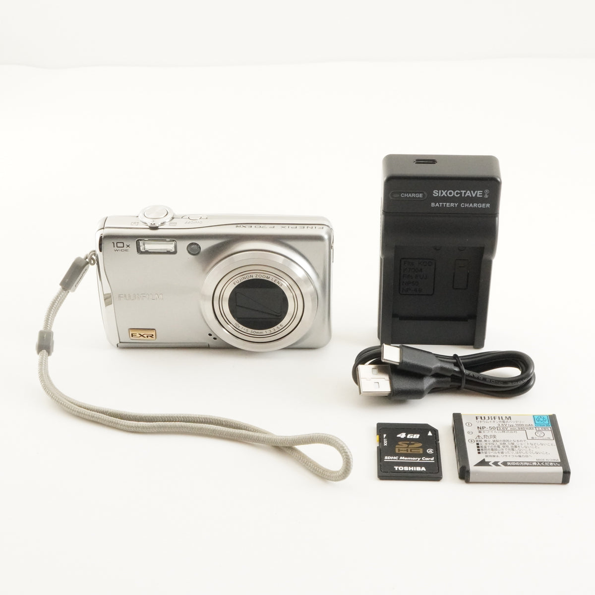 FUJIFILM FINEPIX F70 EXR Silver + 4GB SDHC Card Digital Camera from Japan #13193